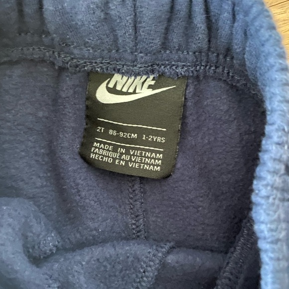 Boys Nike sweatpants - Picture 5 of 5
